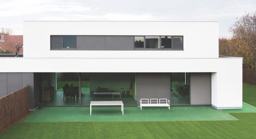 new luxury home when buying Reynaers CS77 windows
